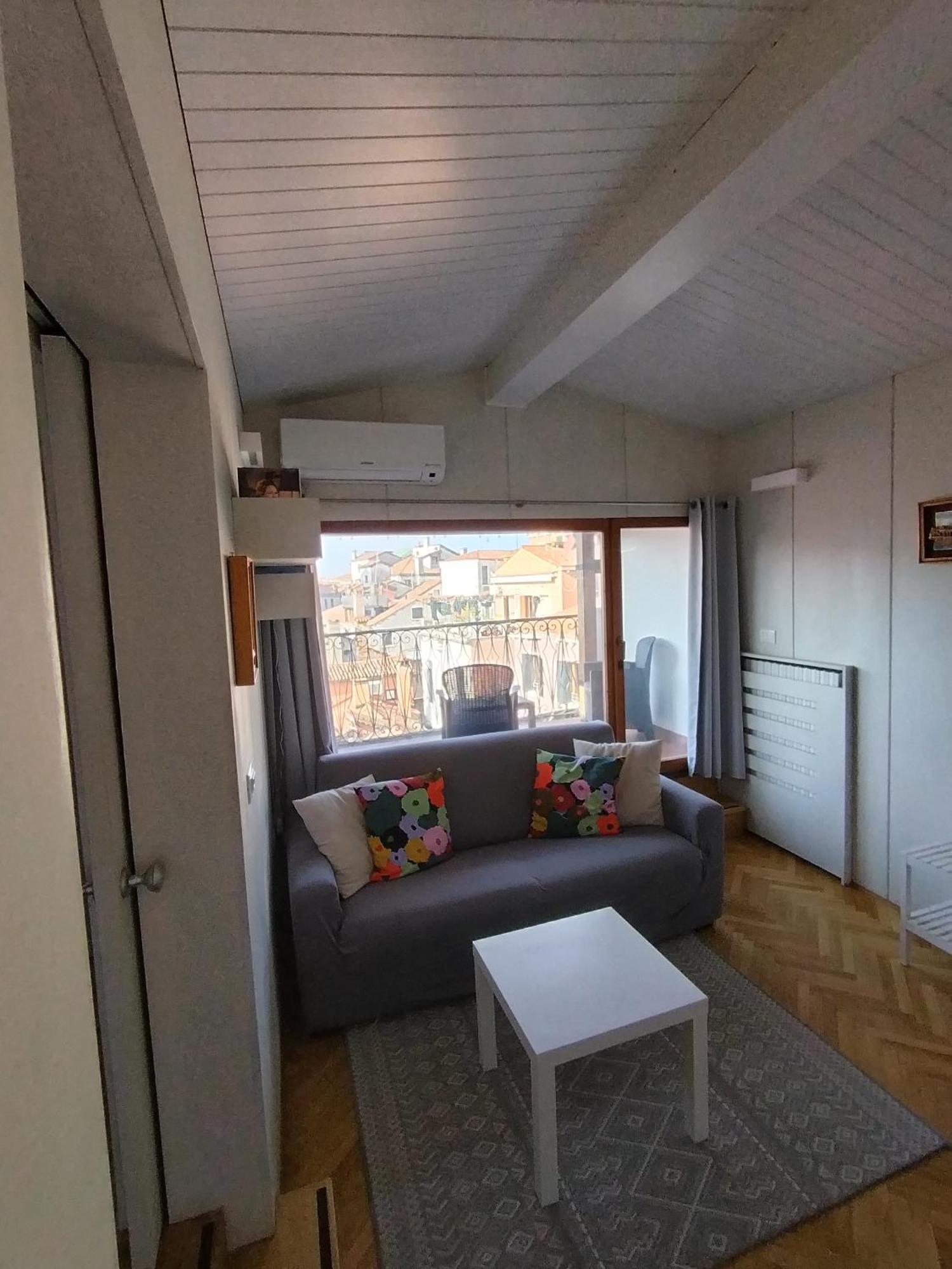 Residenza Tiziana Venezia Apartment ภายนอก รูปภาพ